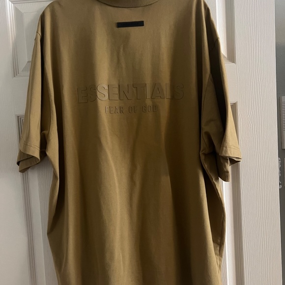 Fear of God Essentials Polo - Picture 3 of 4